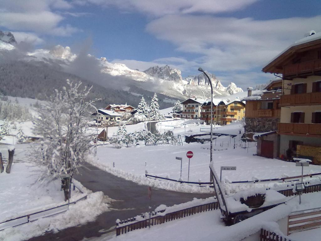 Alpenlife Hotel Someda โมเอนา ภายนอก รูปภาพ